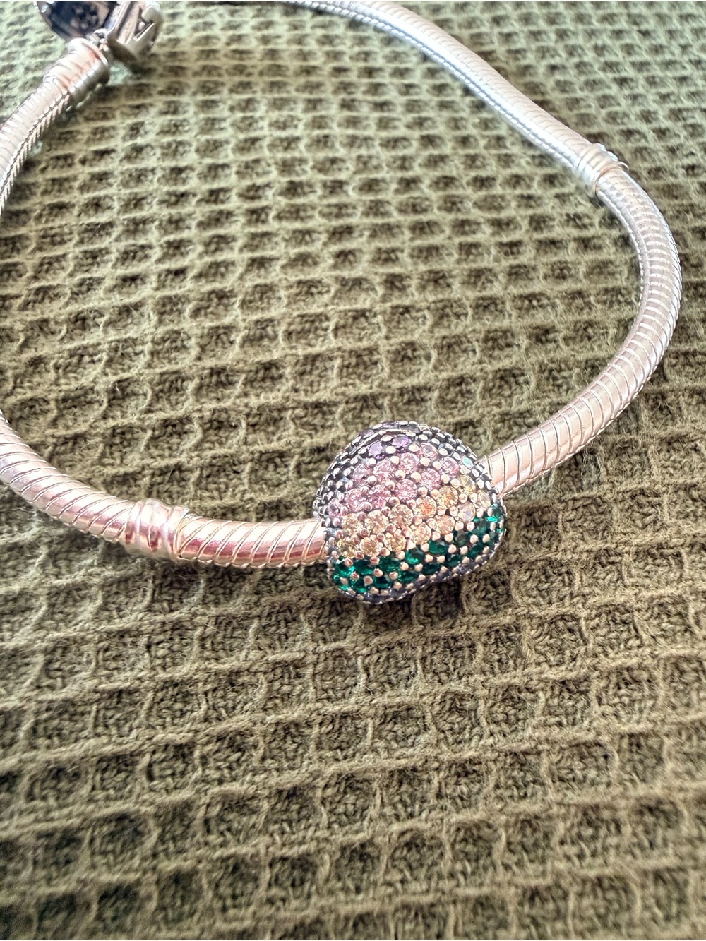 PANDORA Open My Heart Pavé Clip, Multi-Color CZ - Picture 3 of 8